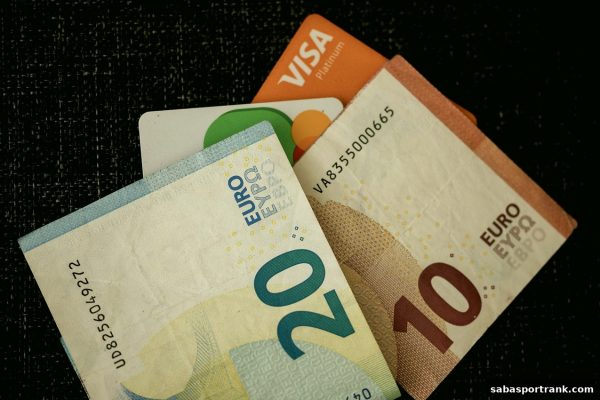 沙巴体育官网网：银行卡充值状态查询终极指南 —— 状态识别、查询路径、故障排除与心态平衡全解析